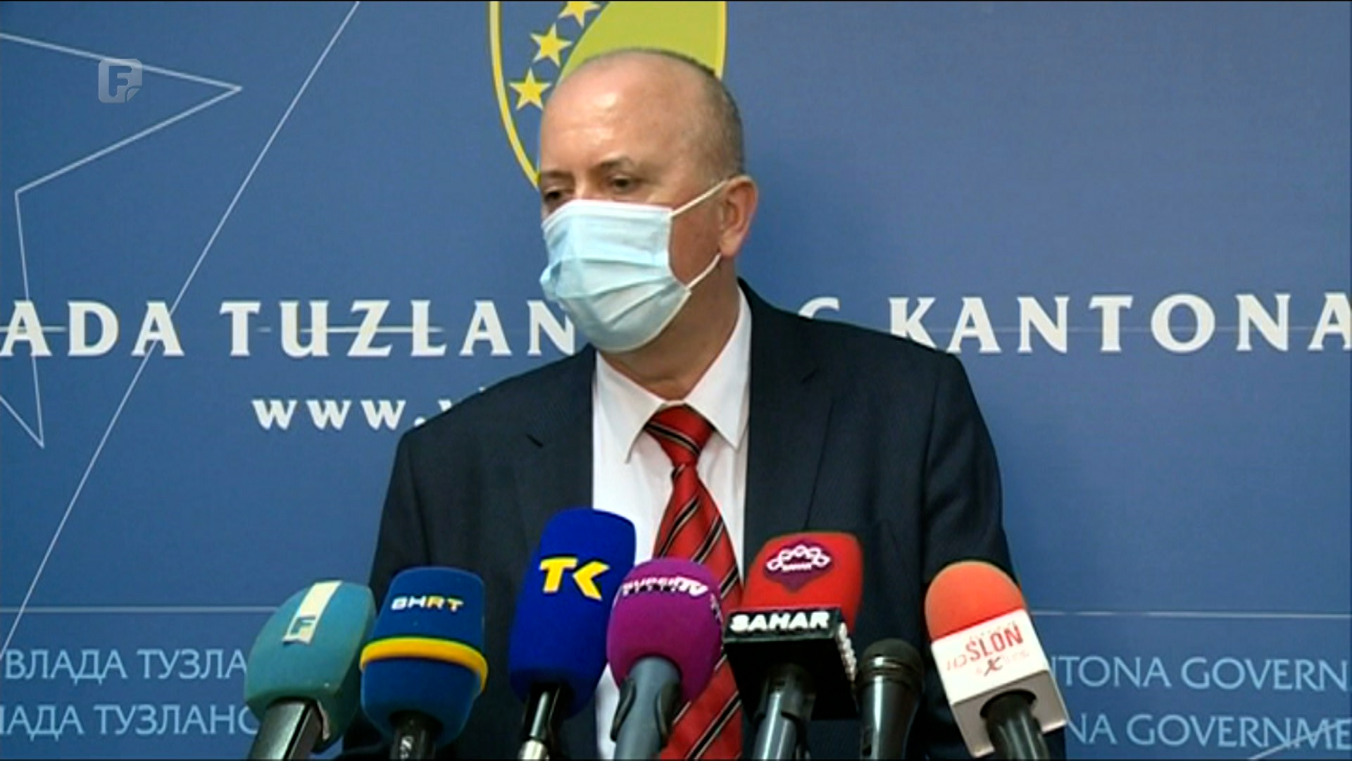 Zdravstveni radnici UKC-a Tuzla neće biti vakcinisani vakcinama iz Srbije